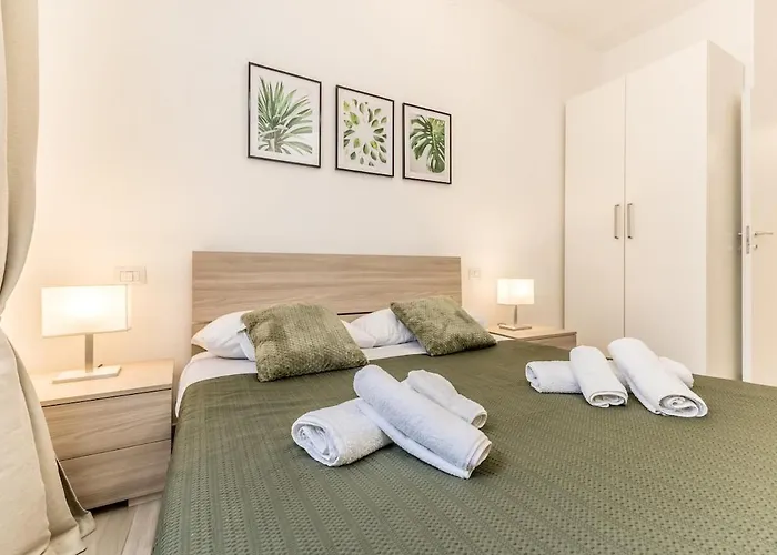 Modern Trastevere Base For Your Adventure *