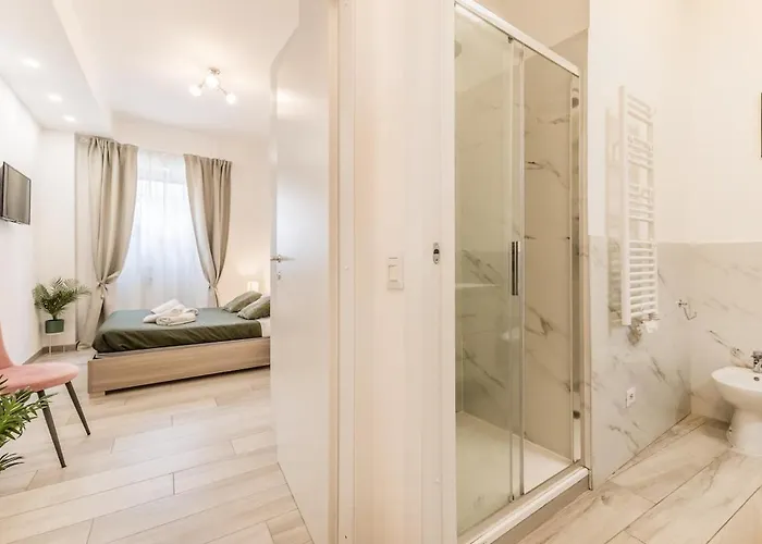 Modern Trastevere Base For Your Adventure * רומא