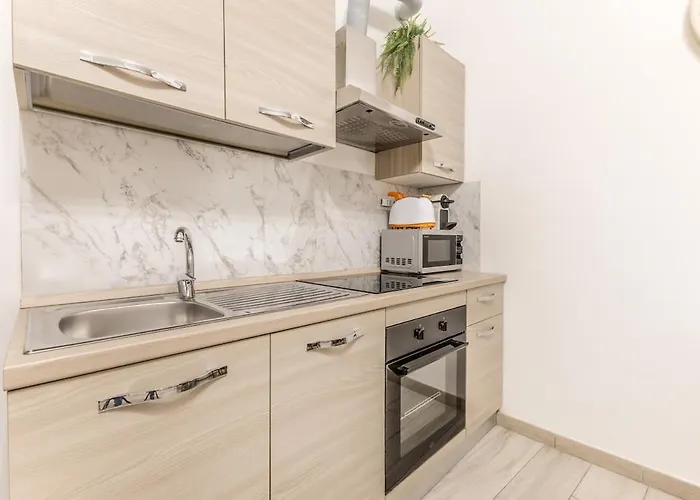 Apartament Modern Trastevere Base For Your Adventure