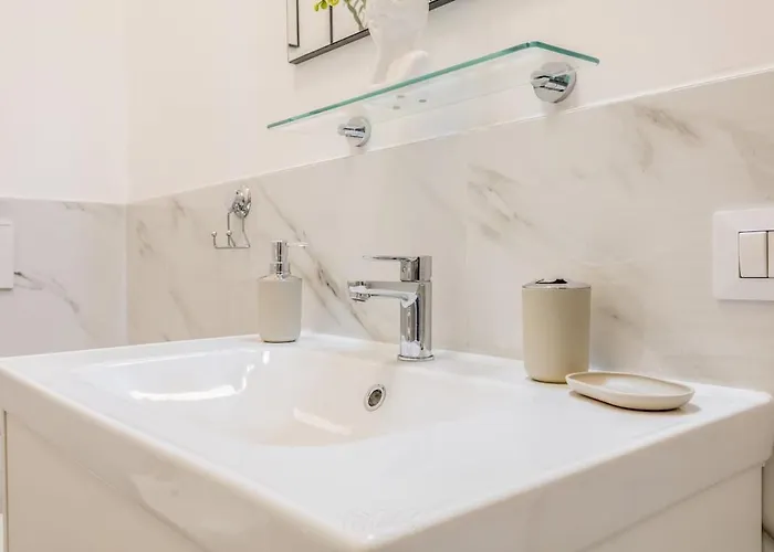Apartament Modern Trastevere Base For Your Adventure